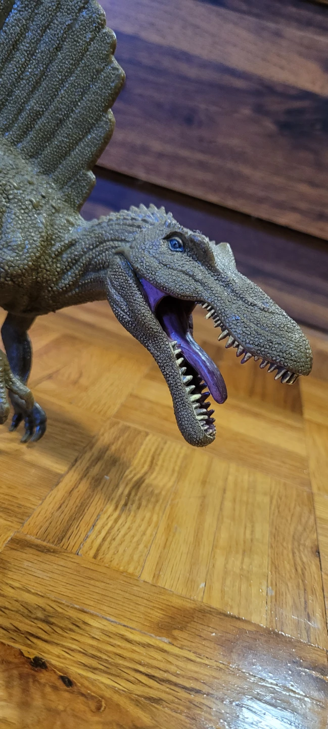 Plastic Dino's - photo 3