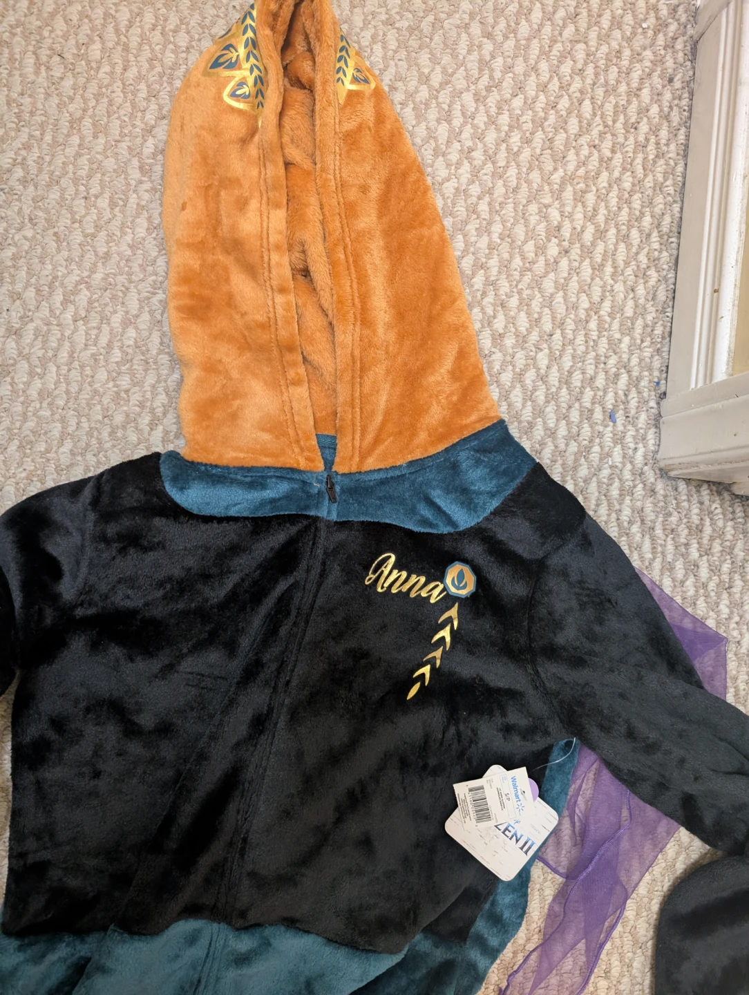 Frozen II Anna Onesie Costume size small Women - photo 2