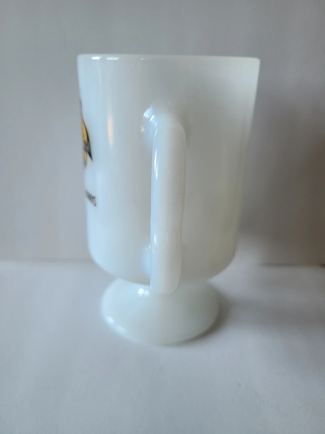Chicago Black Hawks NHL milk glass mug - photo 2