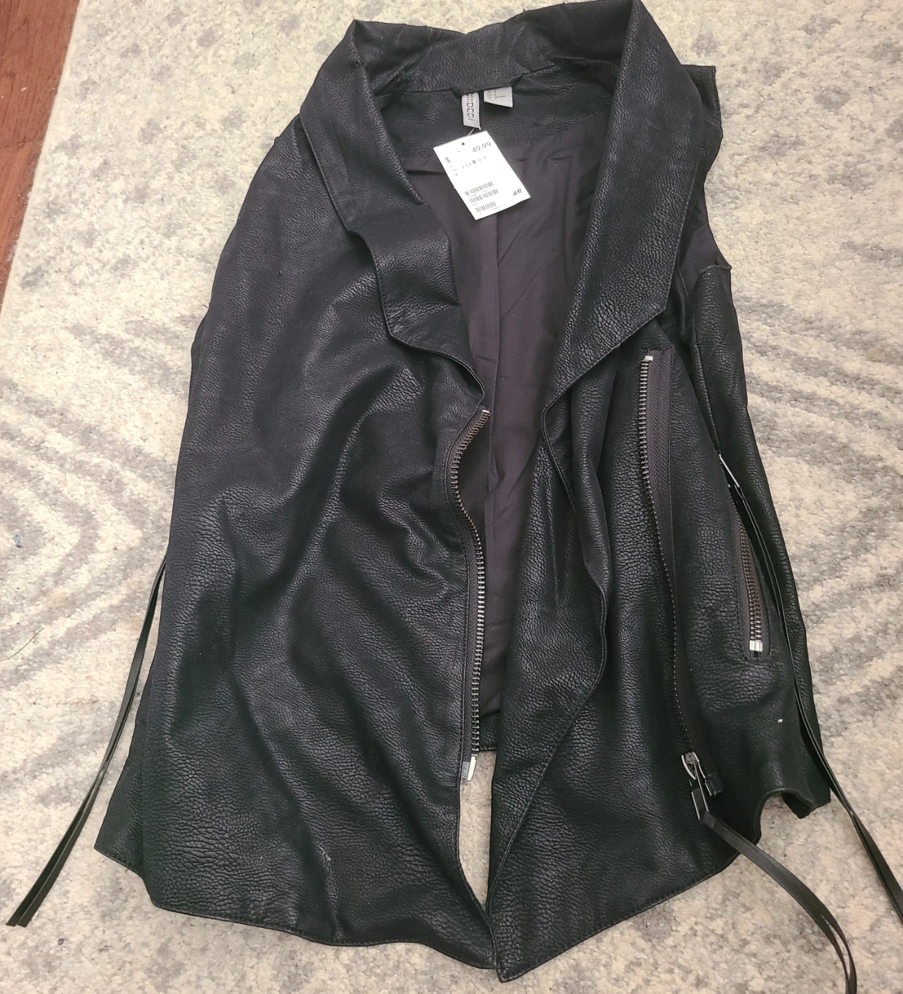 H&M DIVIDED Black Faux Leather Moto Vest - photo 2