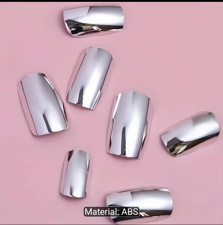 Silver Mirror Reusable Press-On Nails - photo 3