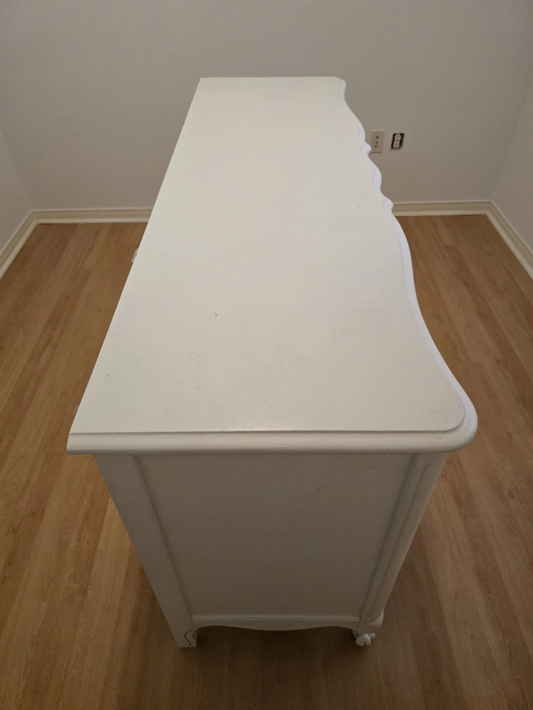 White Painted Wooden Dresser - photo 2
