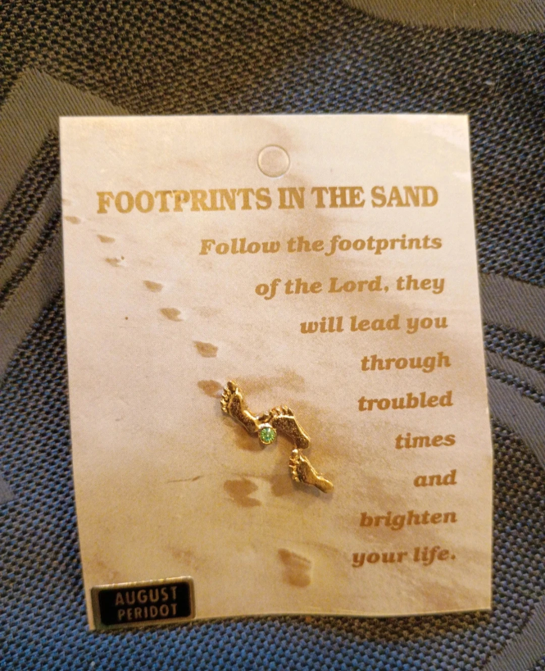 Footprints in the Sand August Peridot Pin