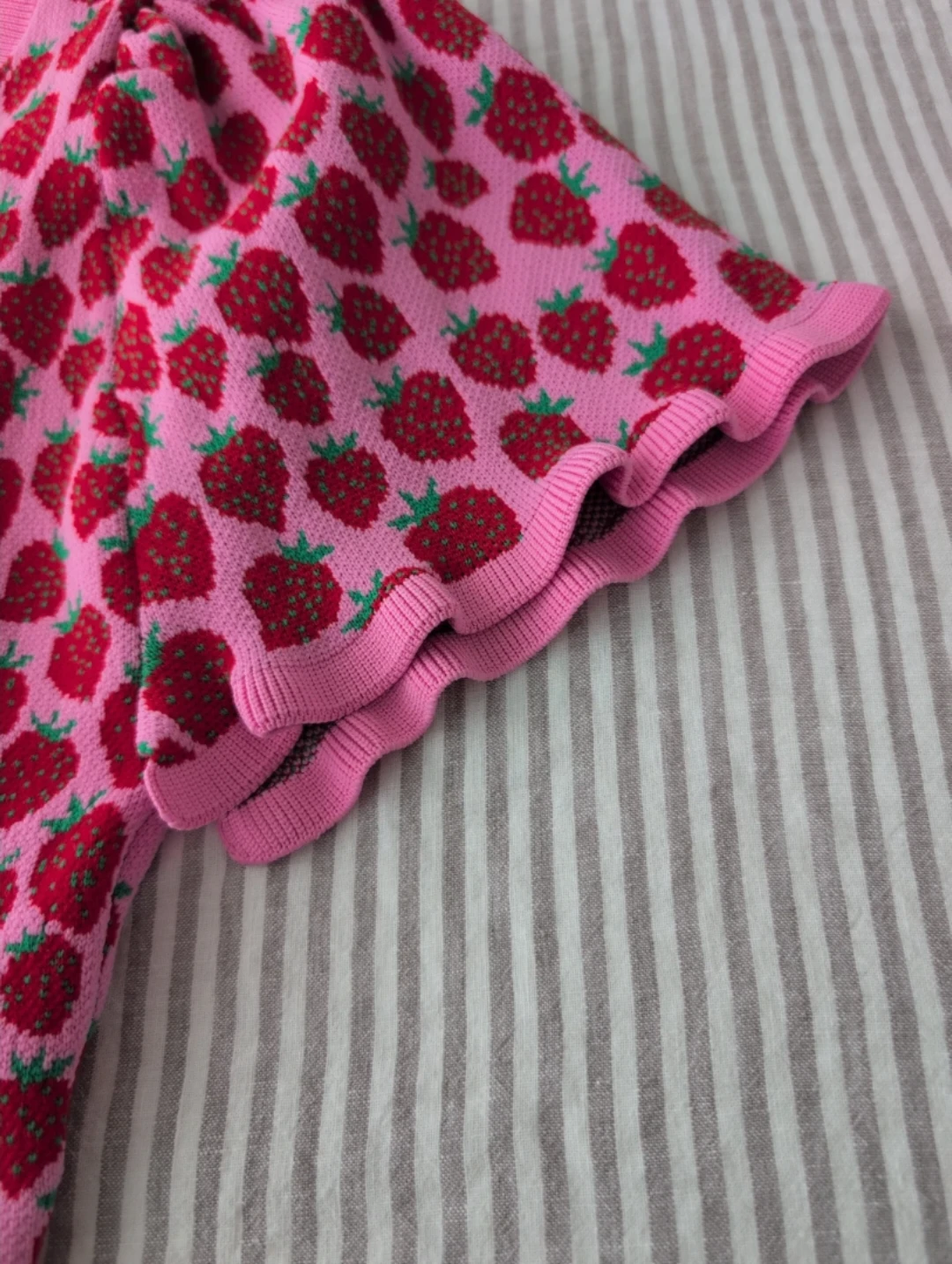 Savida Strawberry Knit Top - photo 3