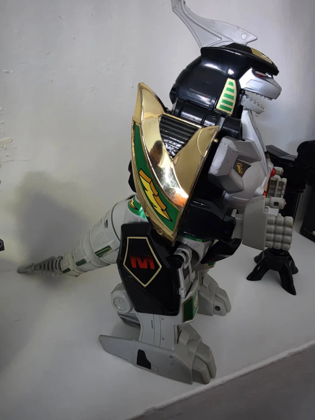 Power Rangers Dragonzord Action Figure - photo 2