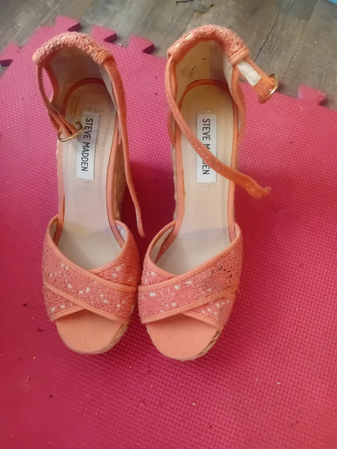 Steve Madden Peach Wedge Sandals - photo 2