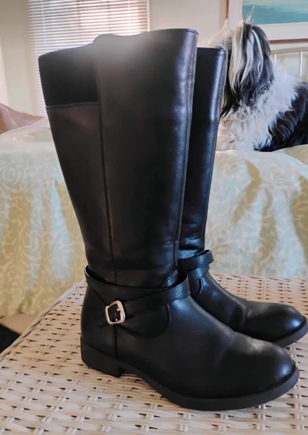 Black Boots
