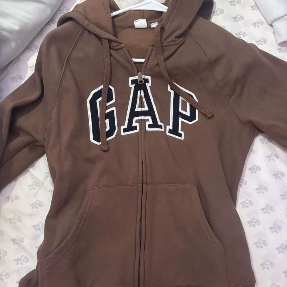 Gap hoodie
