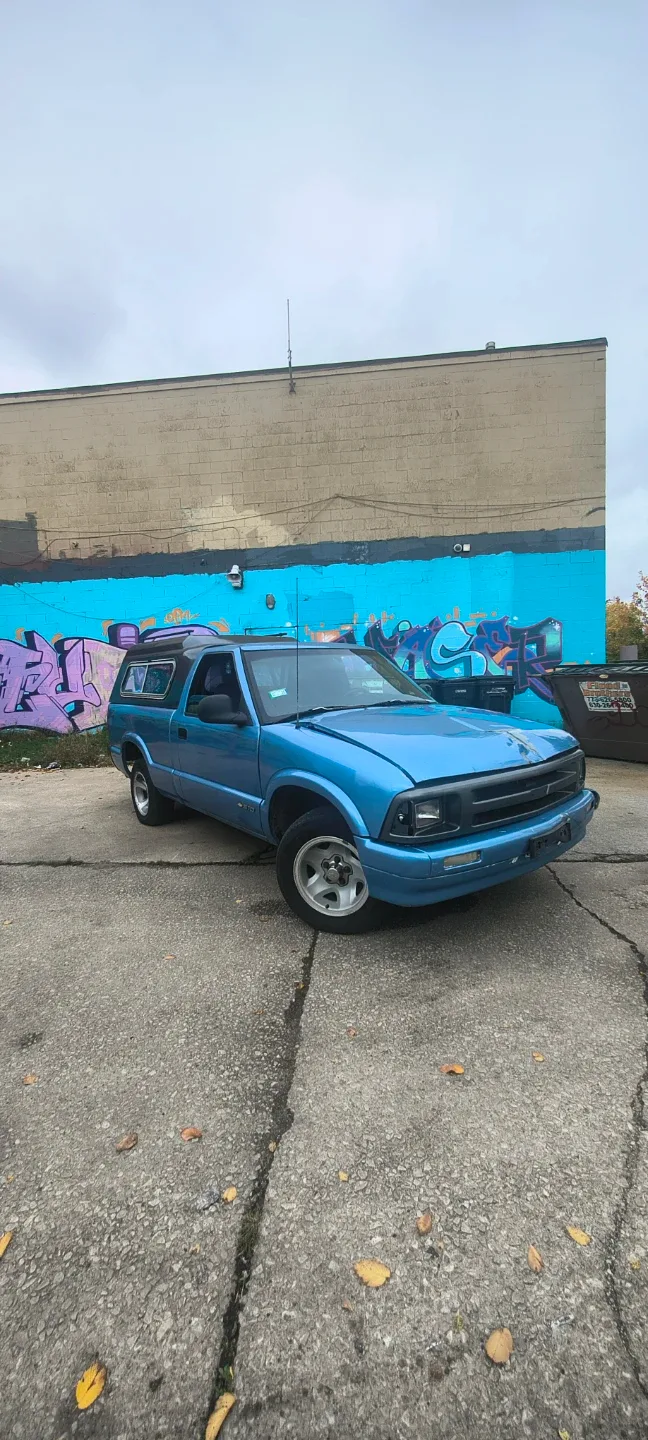 Chevrolet S10 Pickup Truck