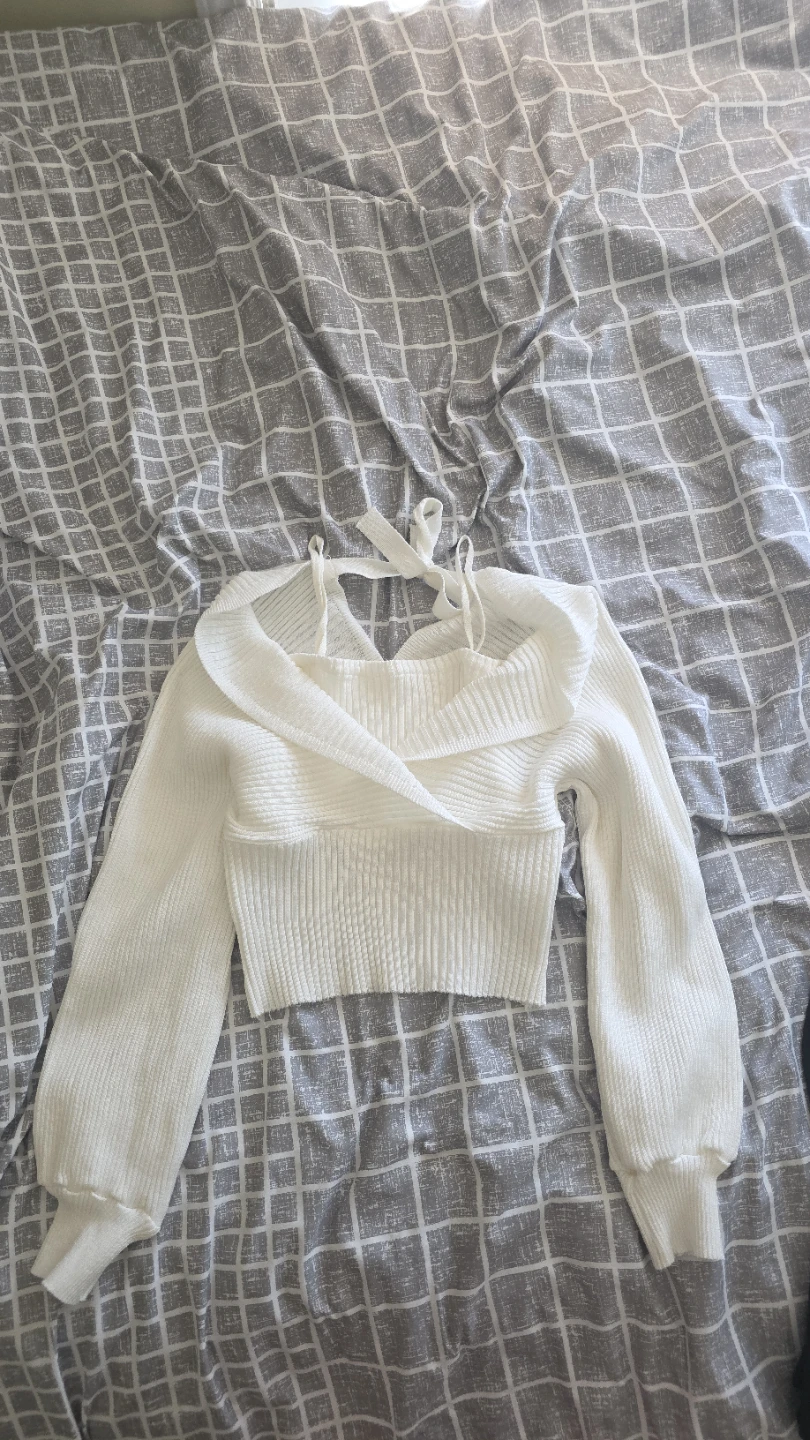 YesStyle - White Knit Mock Two-Piece Sweater