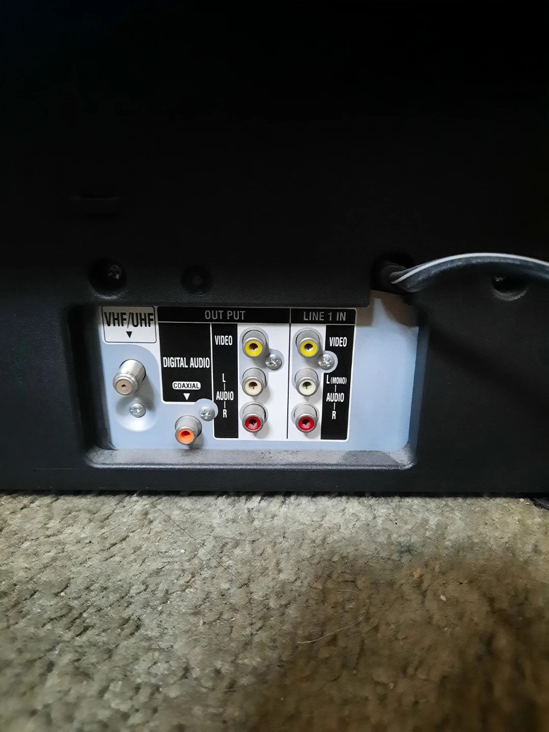 Tv/DVD/VCR PLAYER - photo 3