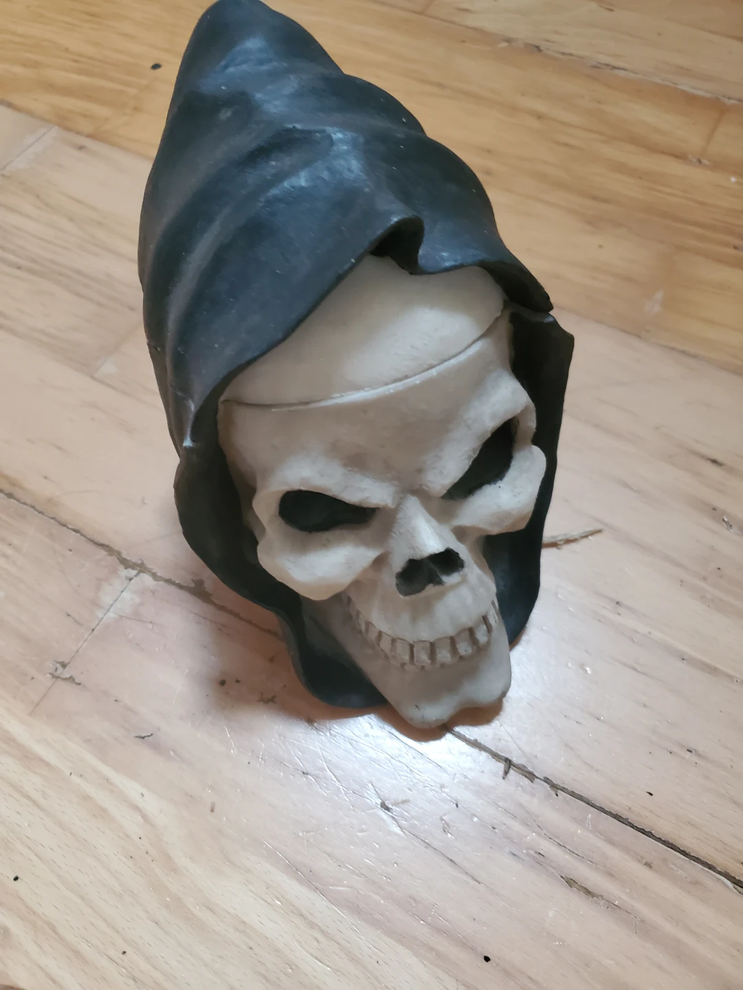 Grim Reaper Skull Ashtray - photo 3
