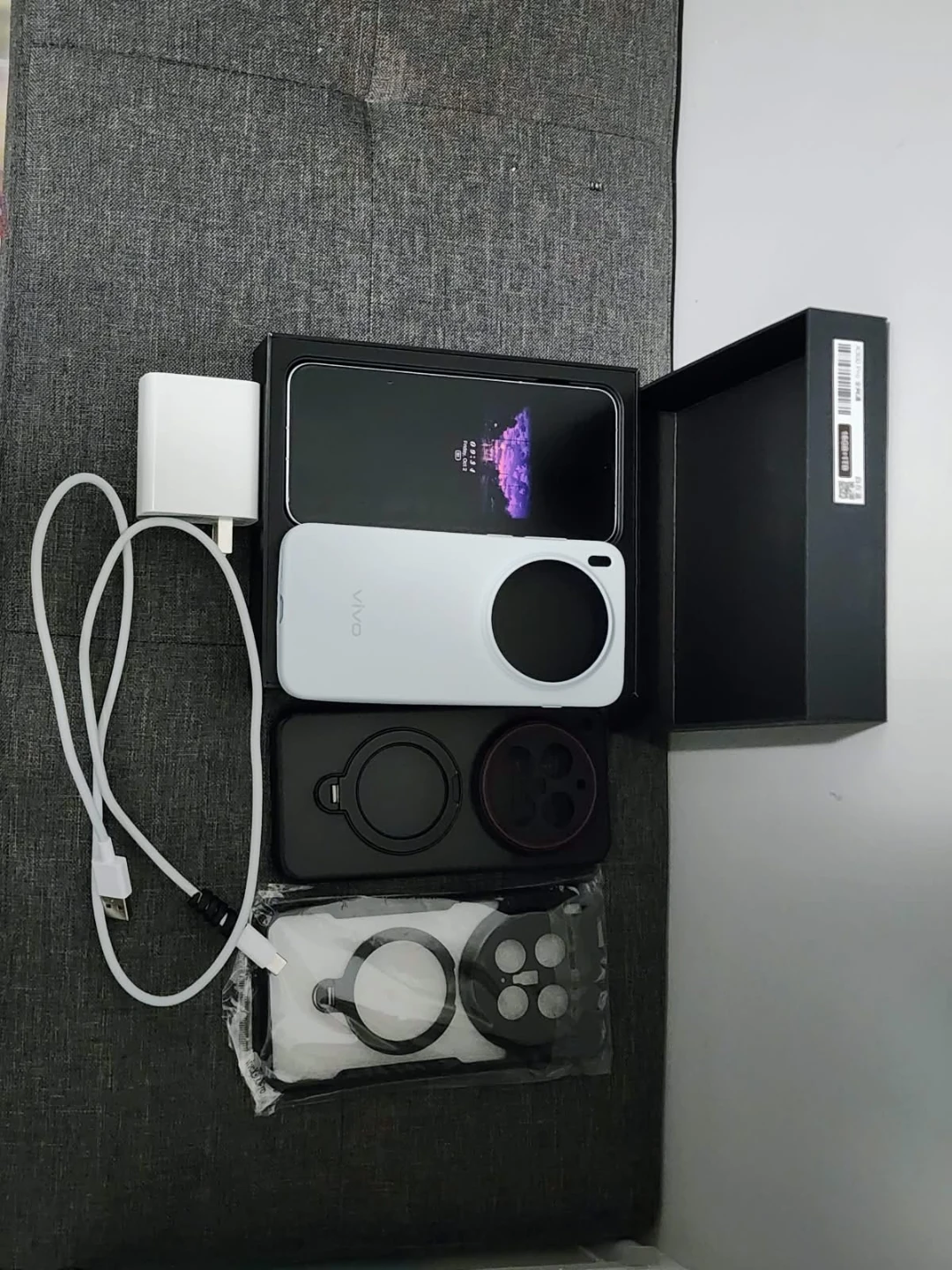Vivo x300 pro - photo 2