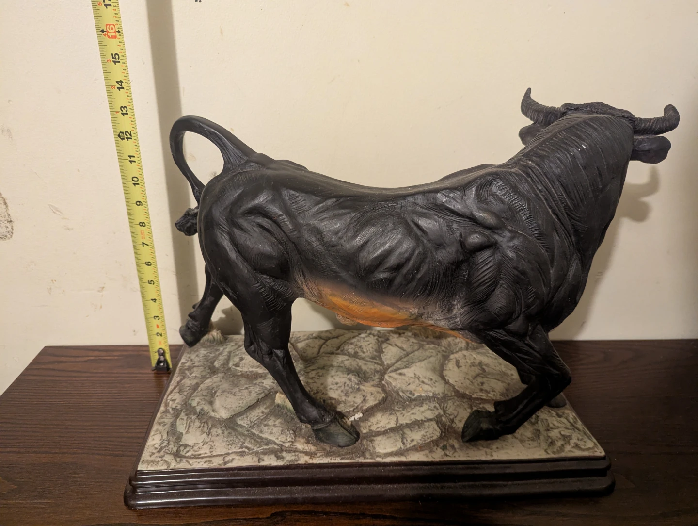 Bull Sculpture - photo 2