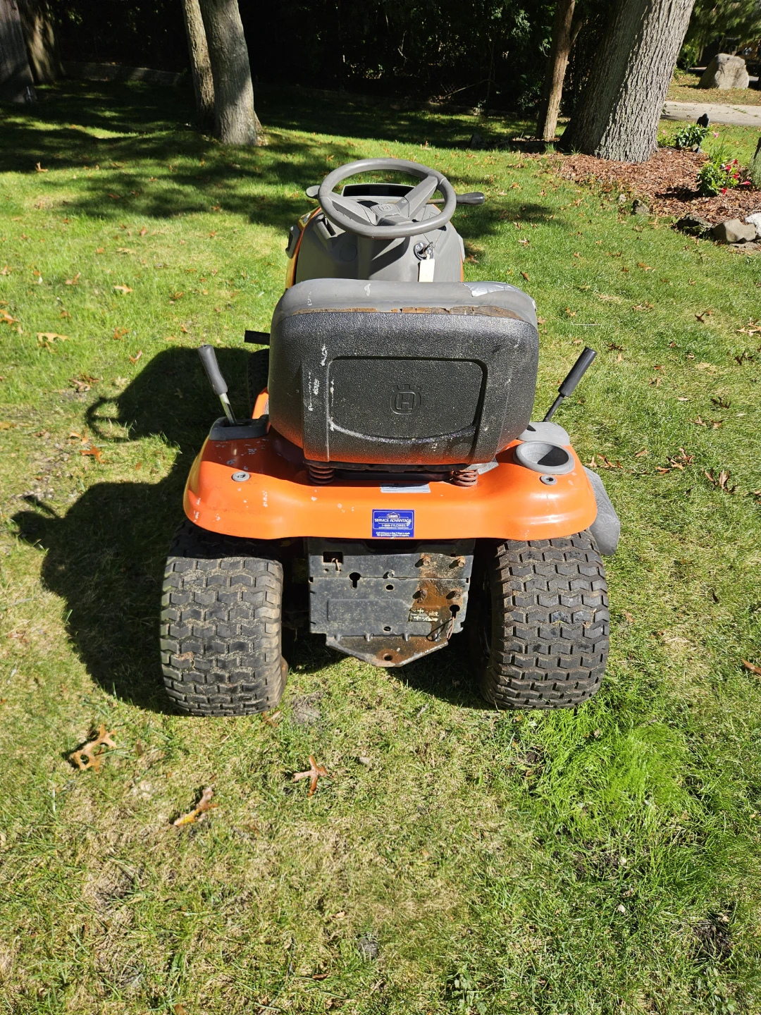 Husqvarna YTA 19K42 Riding Lawn Mower - photo 5