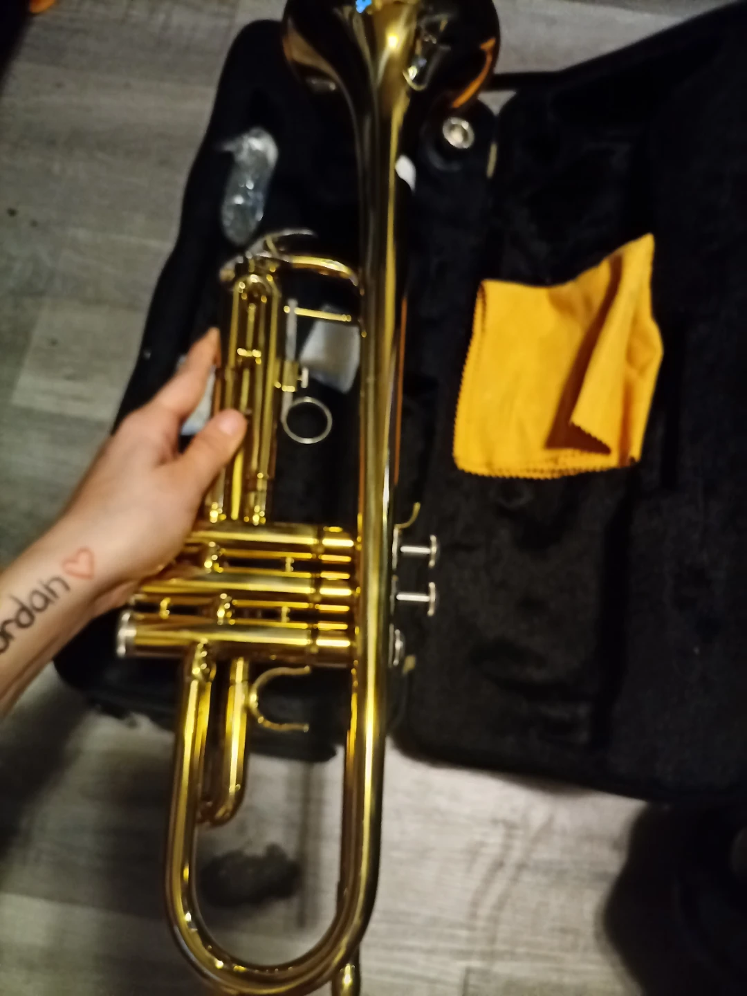 Adaigo Trumpet with Case - photo 2