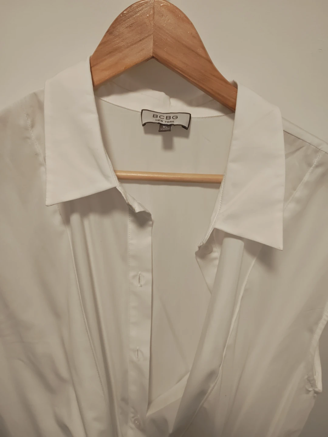 BCBG New York White Tie-Front Shirt Dress - photo 2