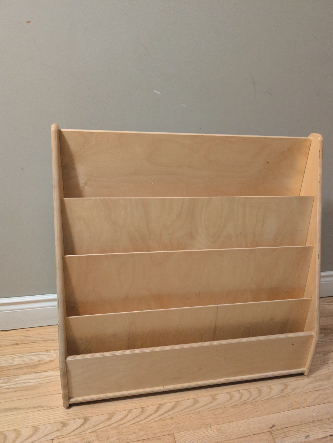 Wooden Kids Book Display Shelf