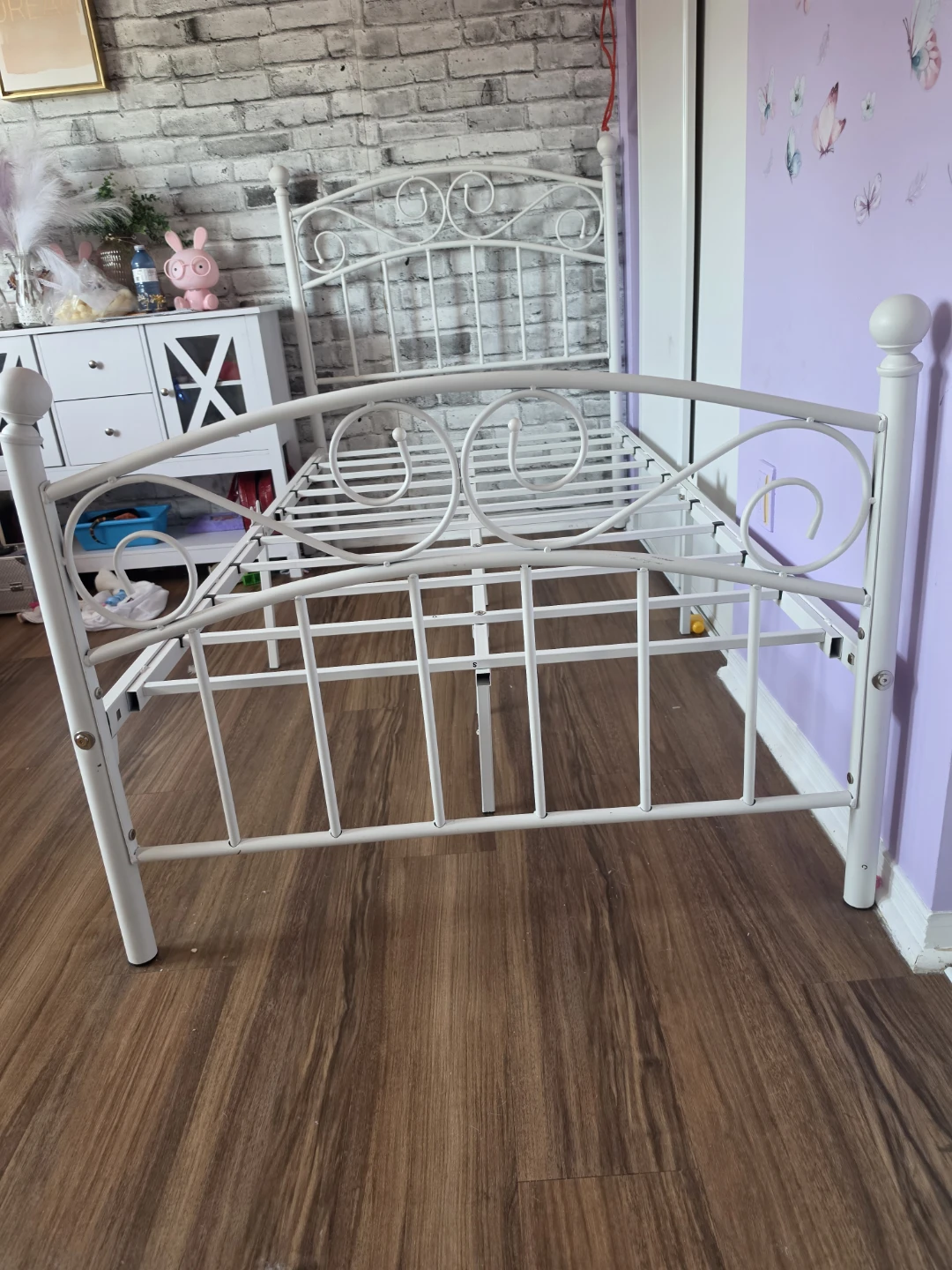 White Metal Twin Bed Frame