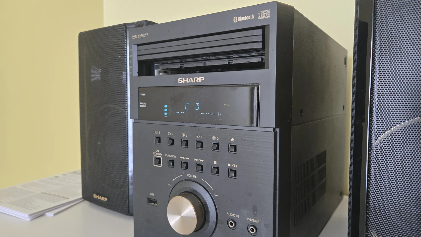 Limited edition Sharp XL-BH250 GL - photo 3