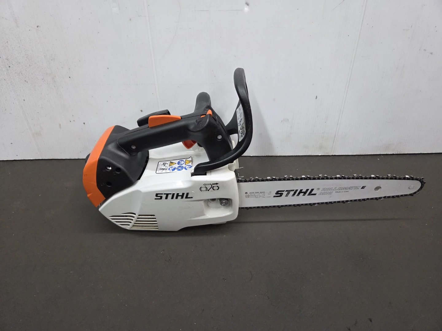 (Like New) Stihl top handle chainsaw - photo 2