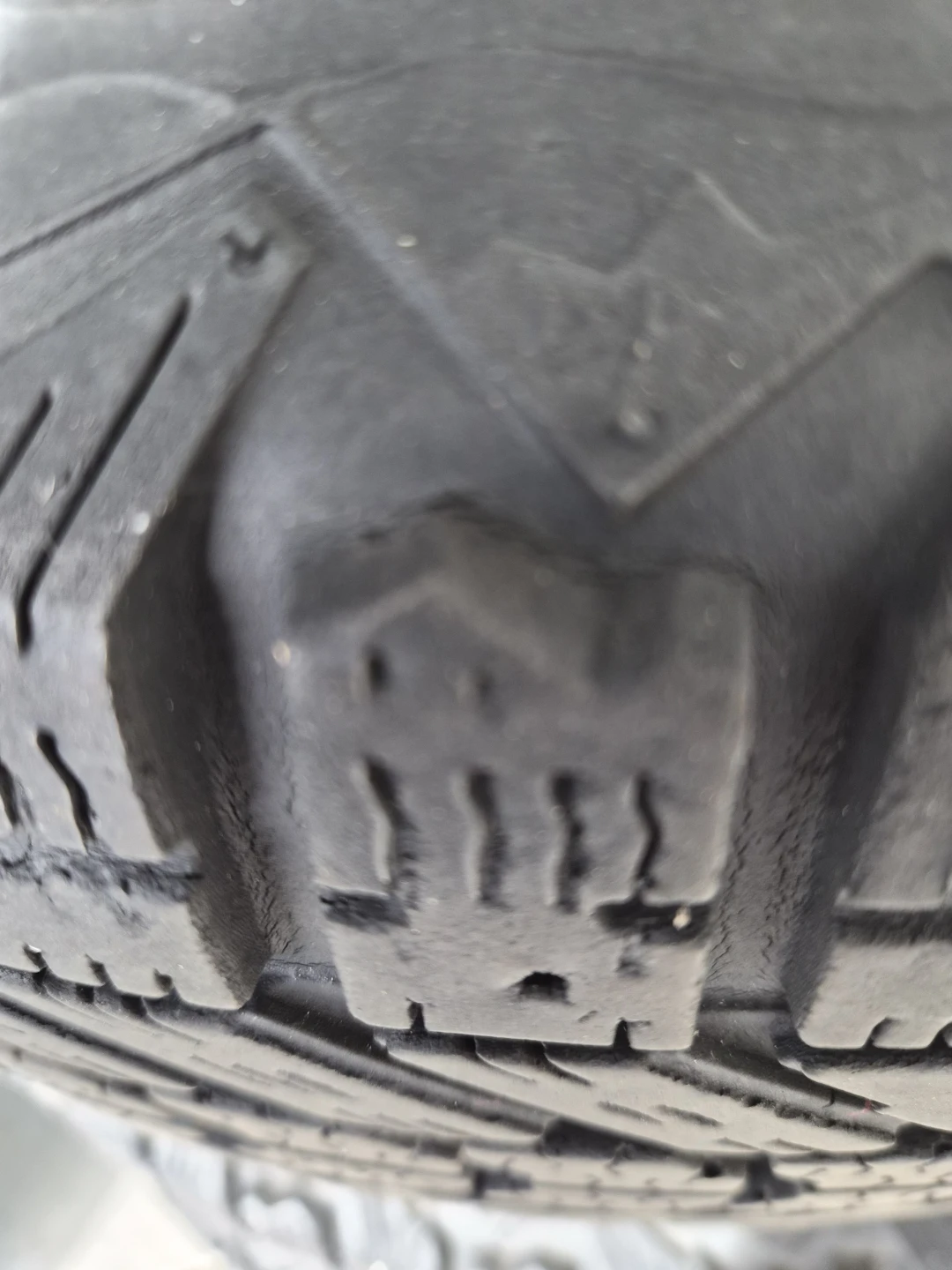 Firestone Winterforce P215/70R16 Tires and rims - photo 3