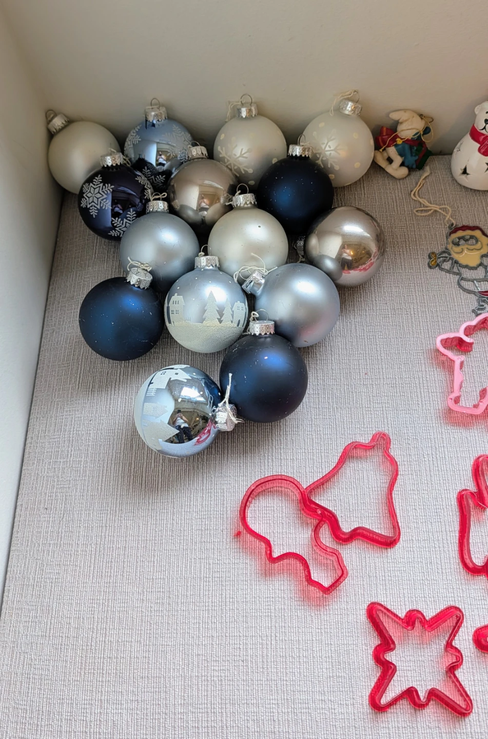 Assorted Christmas Tree Ornaments Collection (65 Ornaments) - photo 2