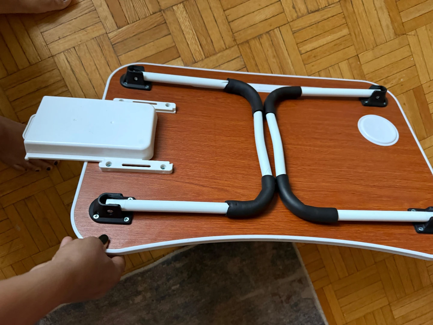 Portable Foldable Laptop Desk - photo 2