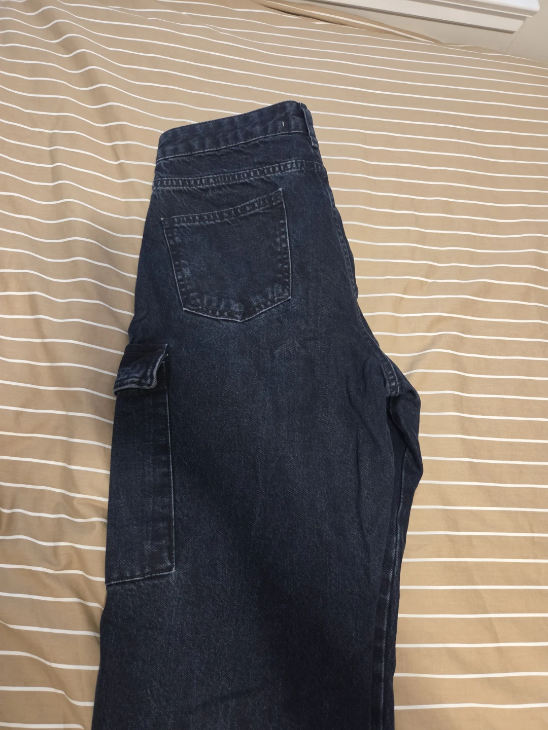 Zara Dark Wash Cargo Jeans - photo 4