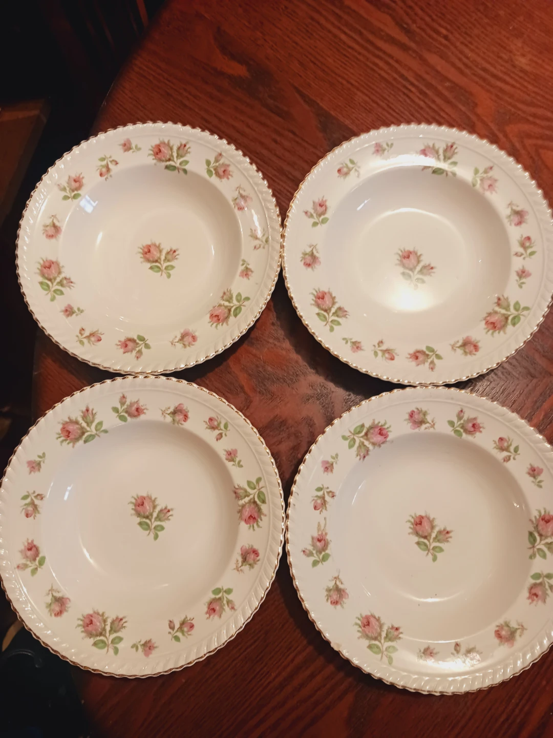 Set of 4 Johnson Brothers WindsorWare English Rose Soup Bowls
