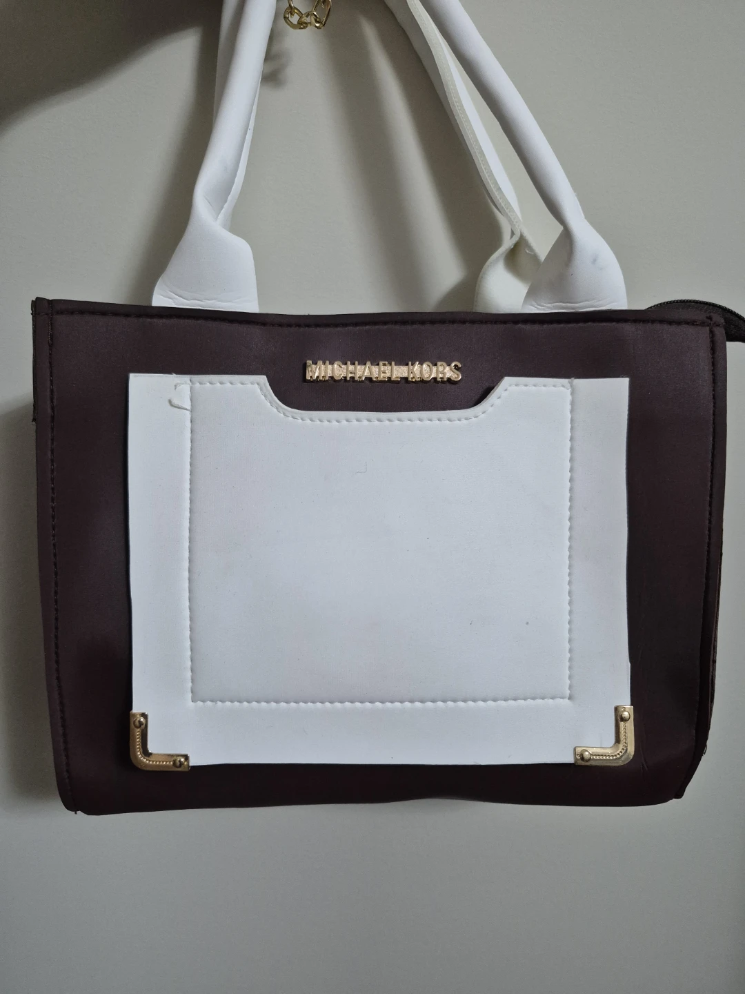Brand new purse