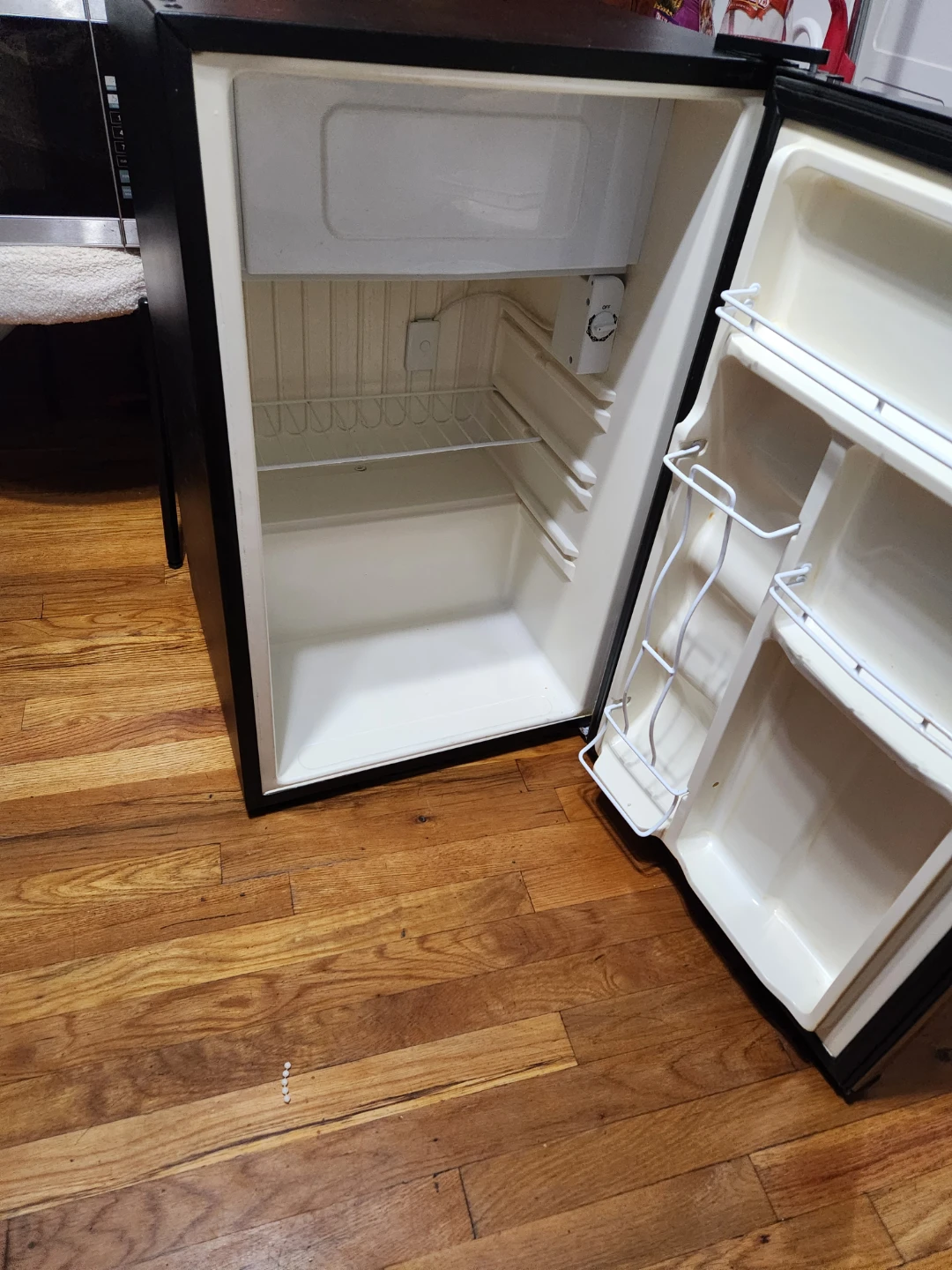 small size fridge working good
