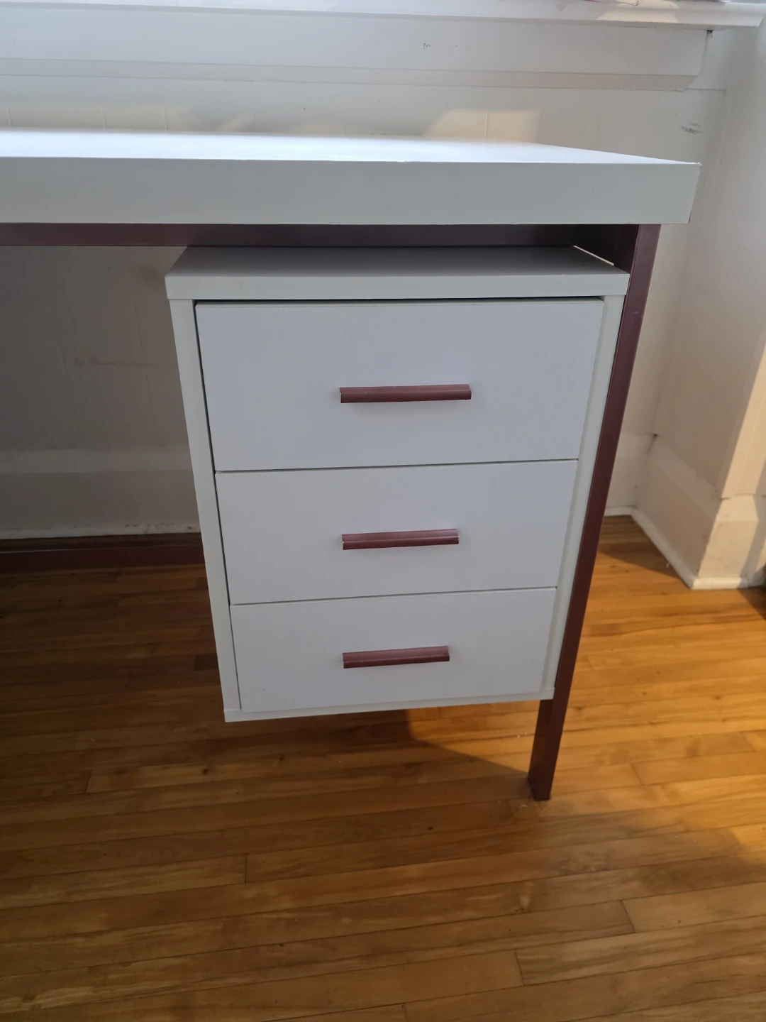 White Desk with 3 Drawers - photo 3