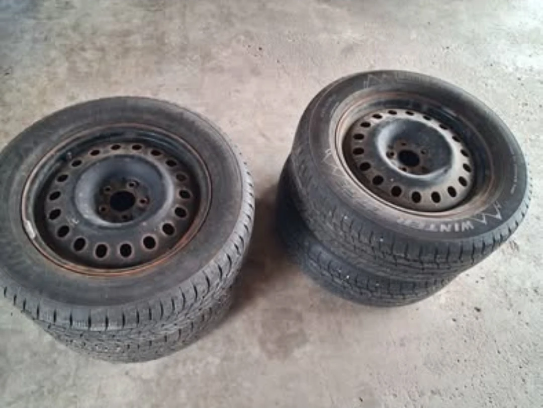MotoMaster Winter Edge Tires and Maxxis Spare Tire - photo 2