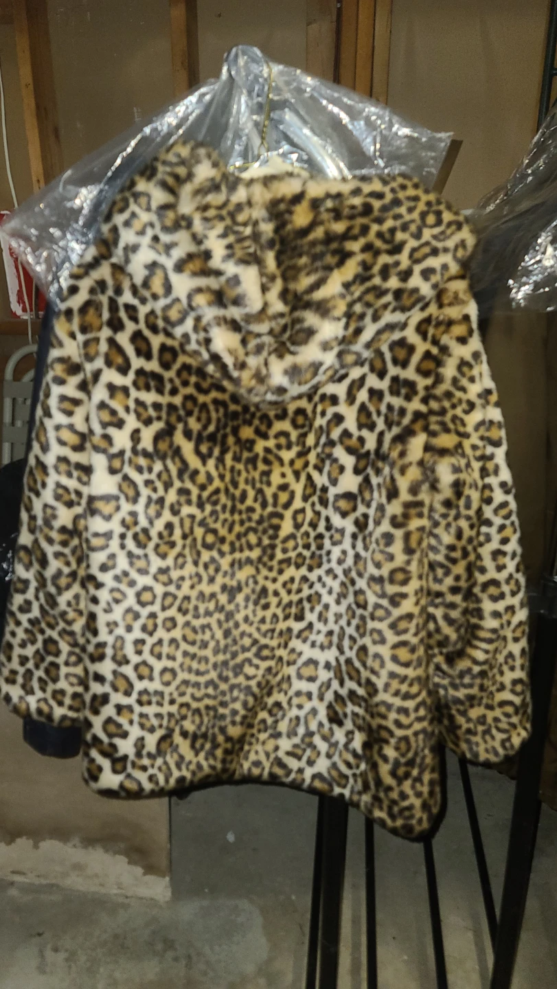Leopard print faux fur coat - photo 2