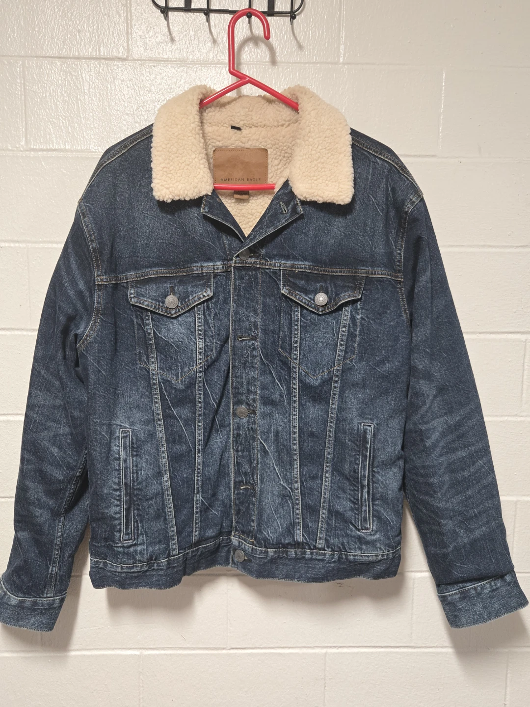 American Eagle Denim Sherpa Trucker Jacket Size Large