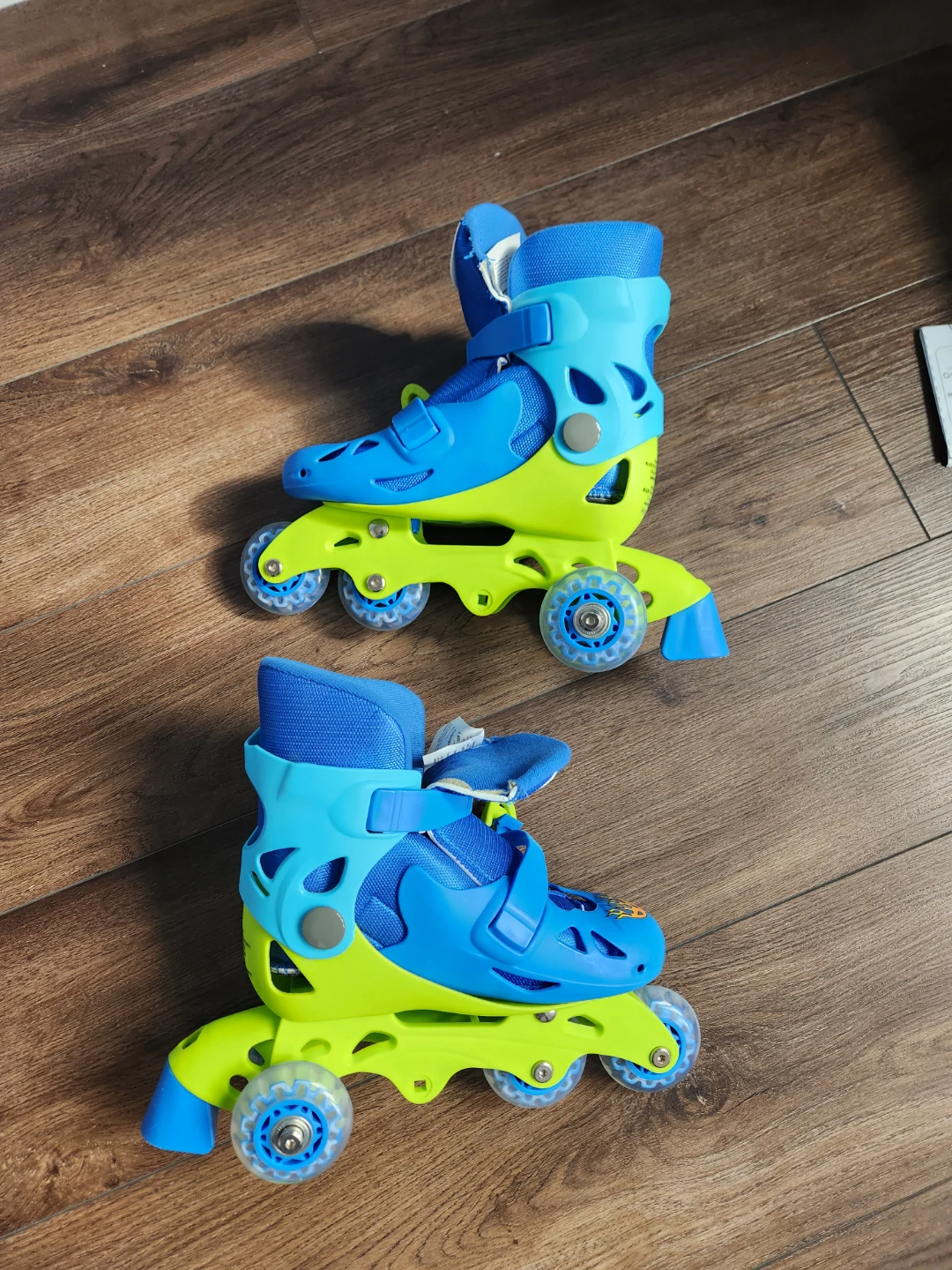 Little Tikes 2-in-1 Training Skates - photo 3