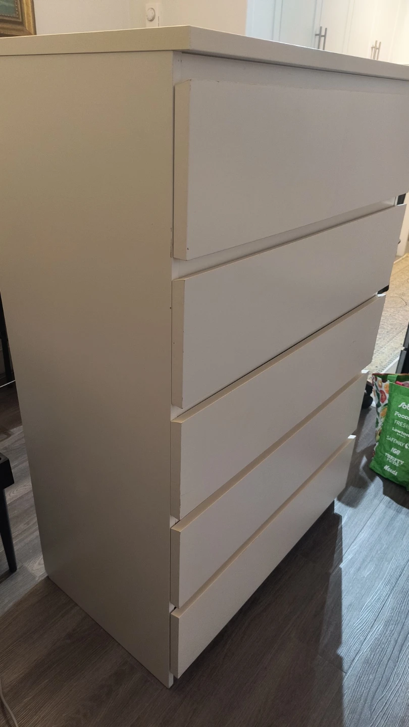 White 6-Drawer Dresser - photo 3