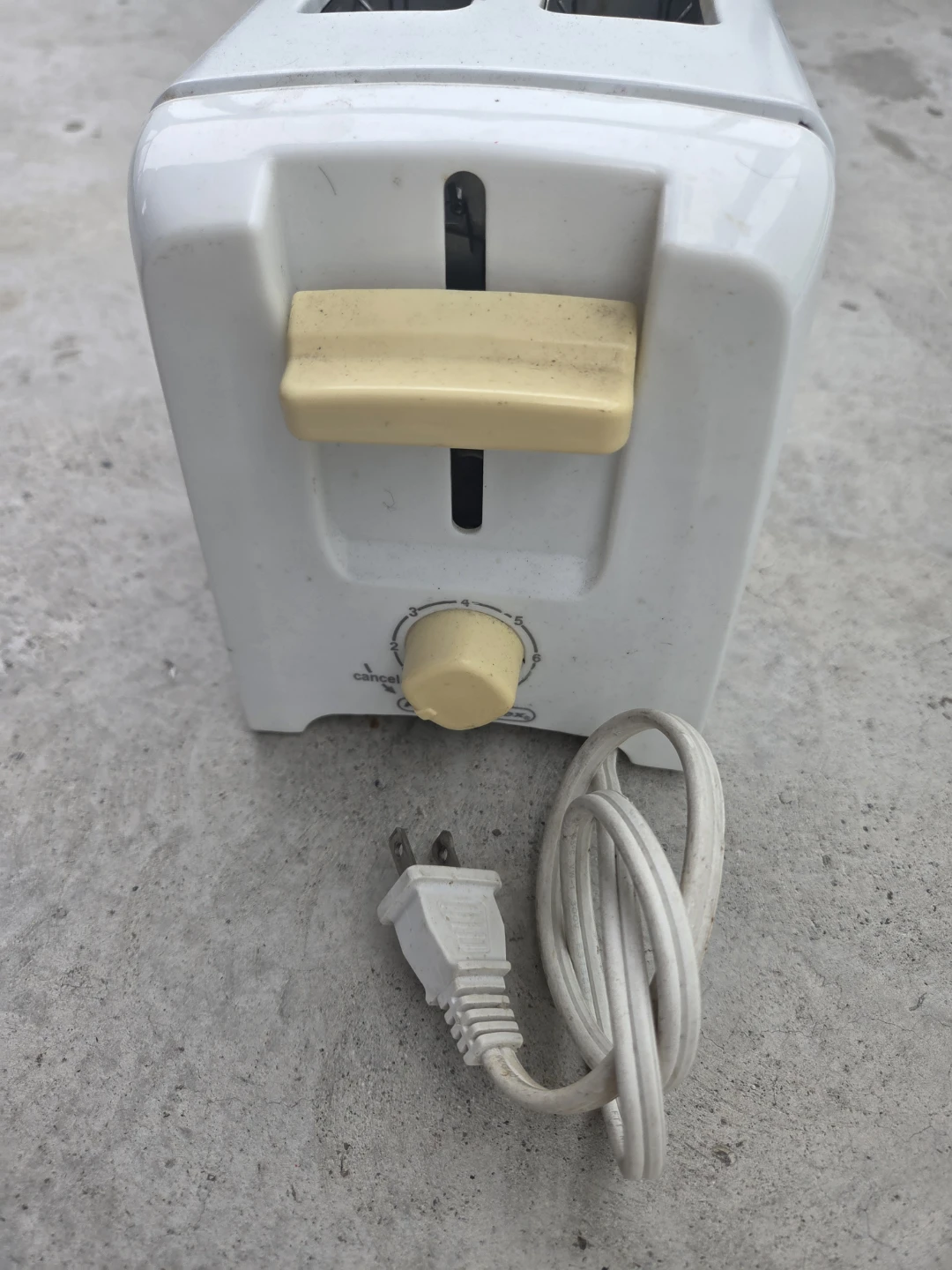 Proctor Silex 2-Slice Toaster - photo 4