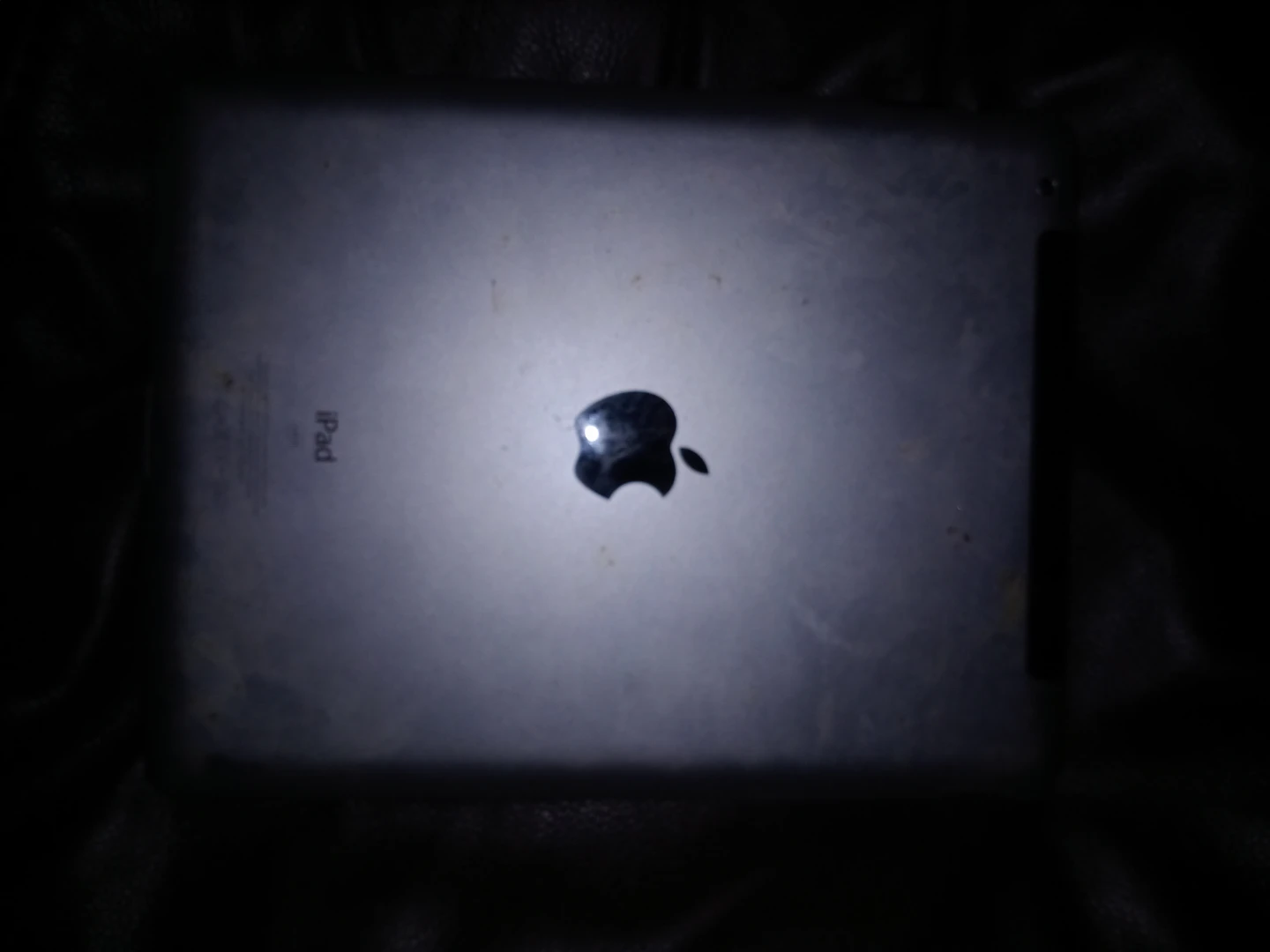 Apple iPad 2 - photo 2