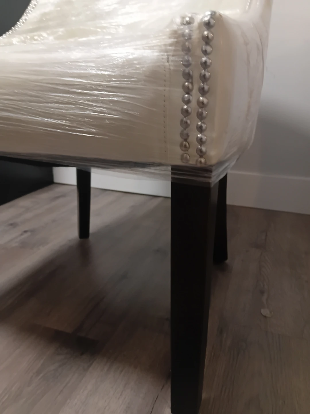 White  Accent Chair - photo 4