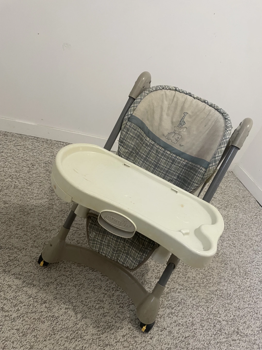 Evenflo Winnie the Pooh Baby Swing - photo 2