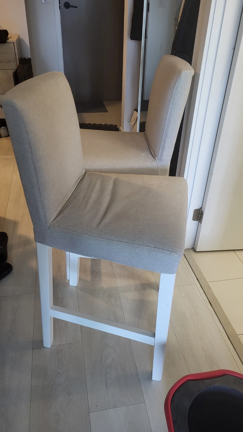 IKEA BERGMUND Bar Stools - photo 4