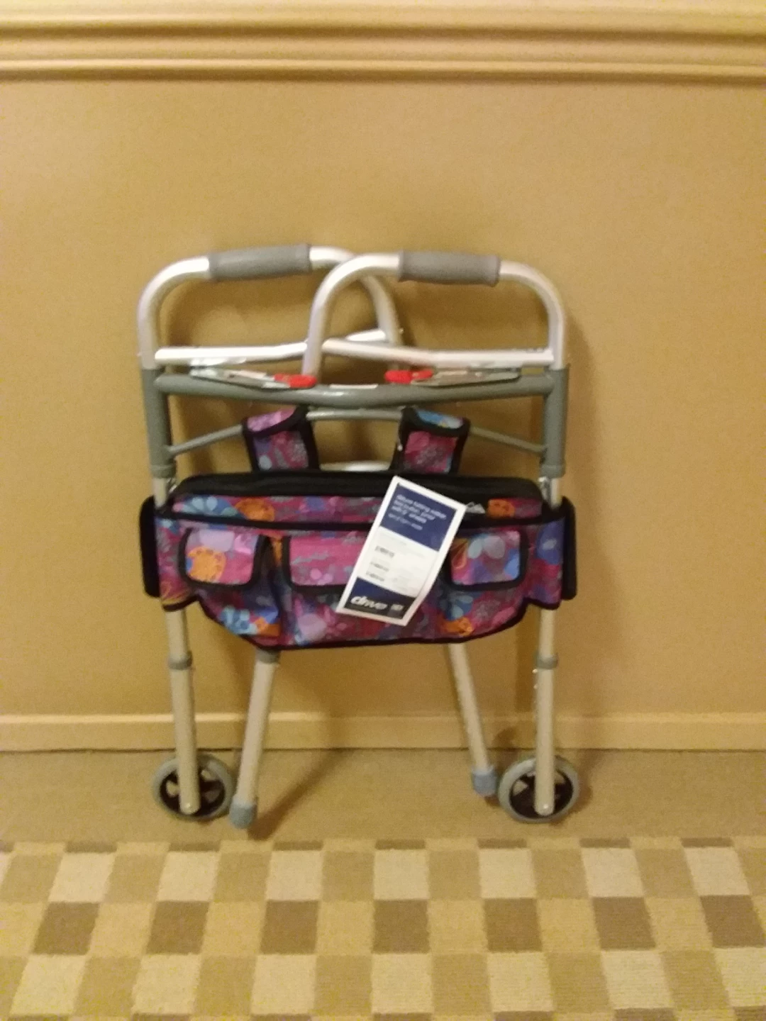 Like 🆕 Folding Walker w / Wheels & Carrying Pouch ♿ - photo 3