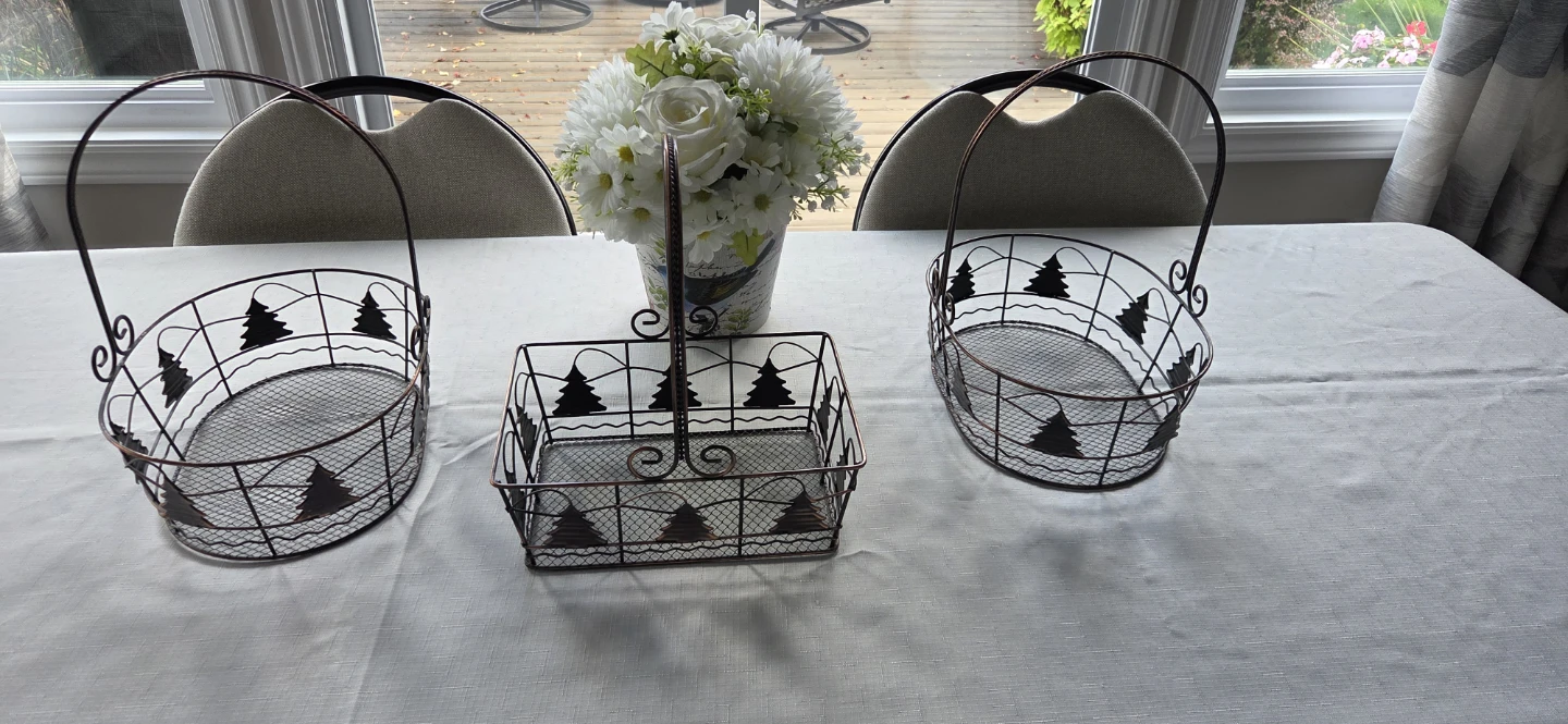 Decorative metal basket