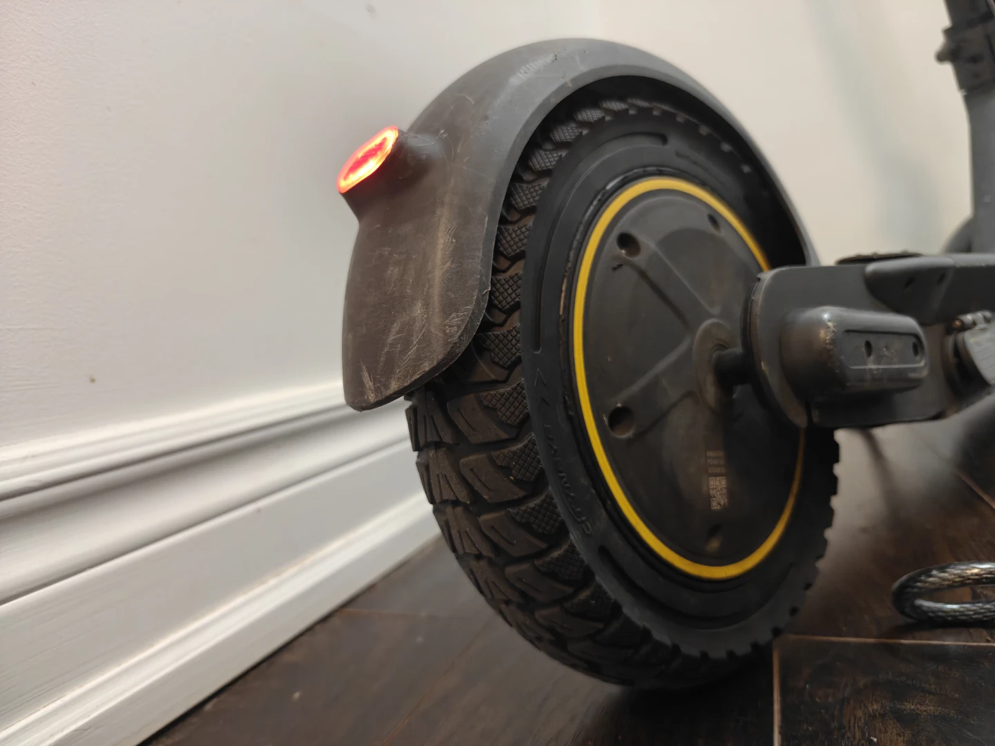 Ninebot G30P Max Electric Scooter with 2 Helmets and Locks - photo 5