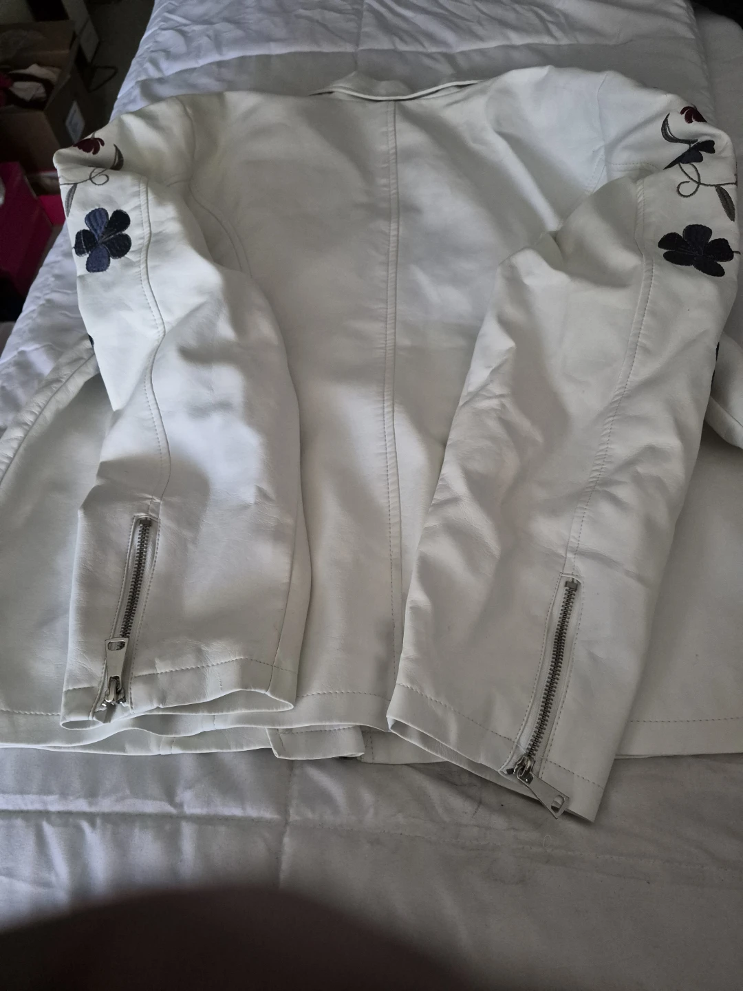 Ashley Stewart White Embroidered Jacket - photo 3