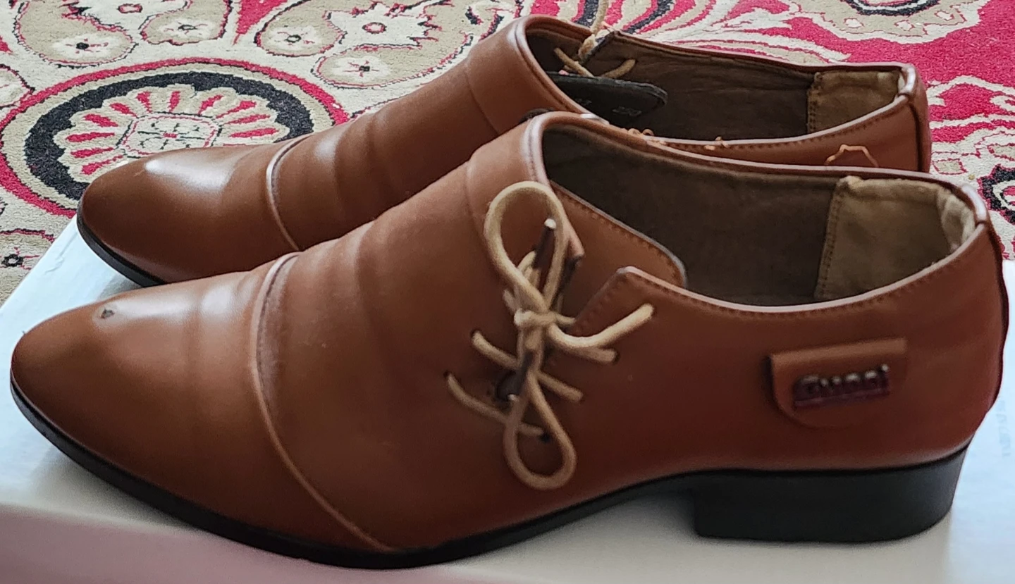 Men's Light Brown / Tan Casual Loafers / Dress Shoes – Size 41
