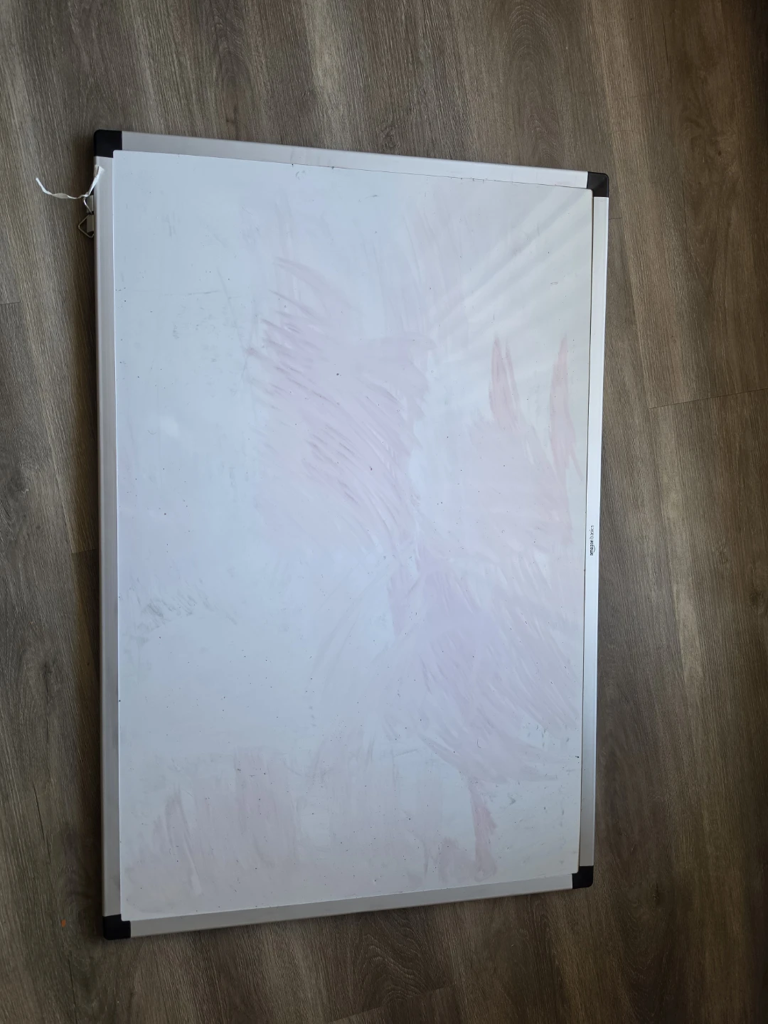 Whiteboard 23.6 in x 35.4 in | 60 cm x 90 cm.