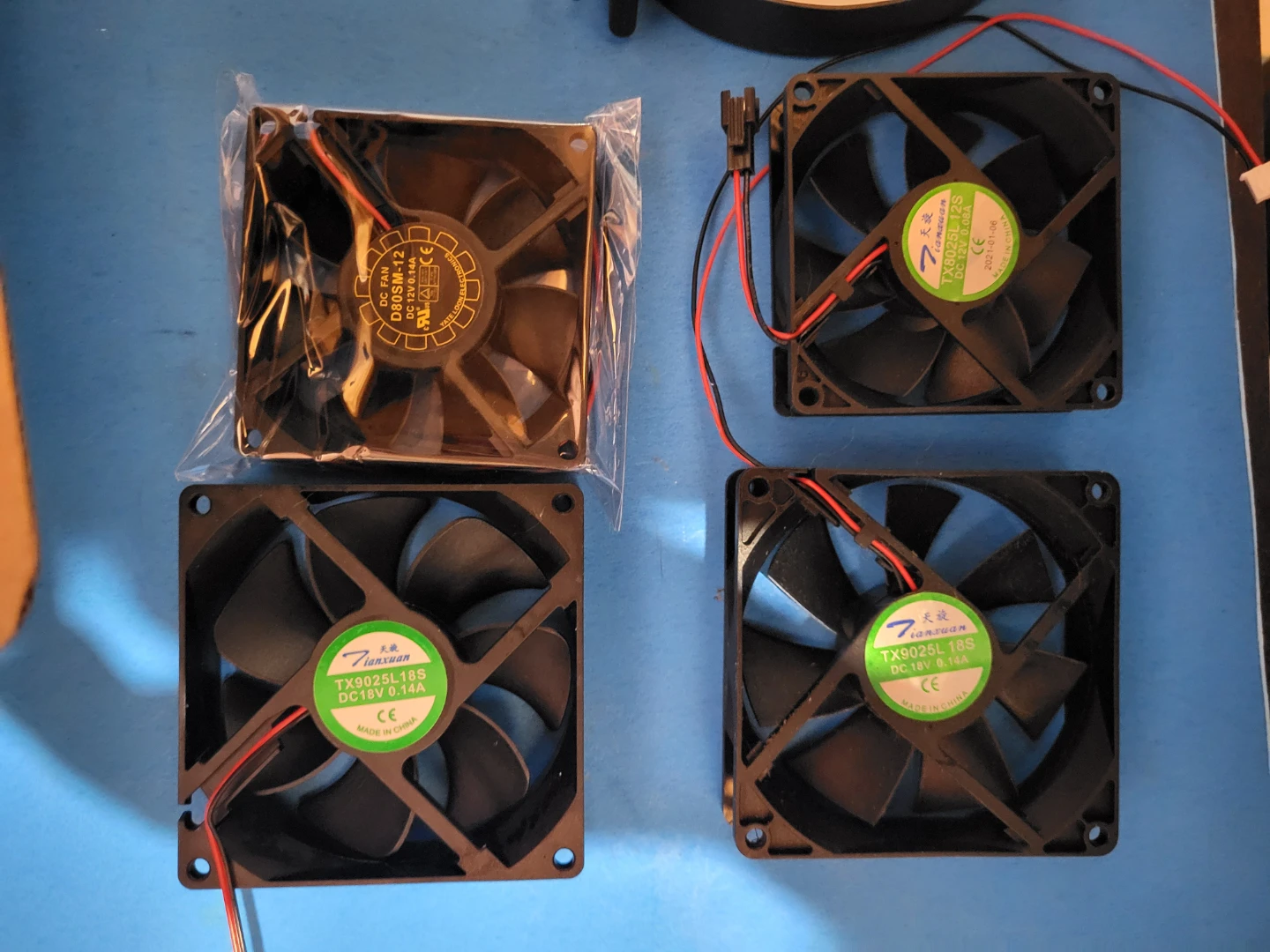 Mixed DC Cooling & Blower Fan Lot (5 Units) - photo 2